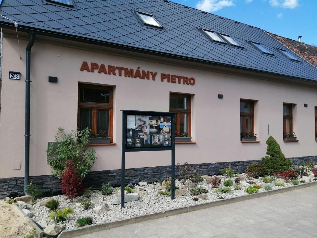 APARTMÁNY PIETRO